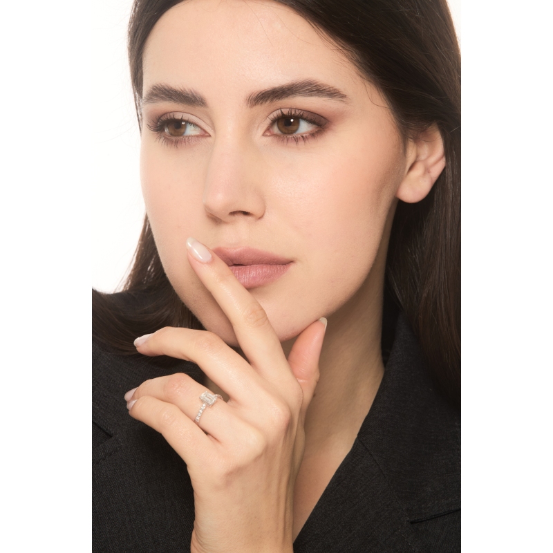 Ring mit Diamant Smaragdschliff 1 kt GIA aus Weißgold 18K