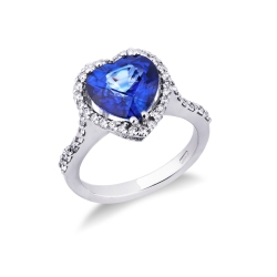 Weißgold Ring mit Herz aus blauem Saphir und Diamanten