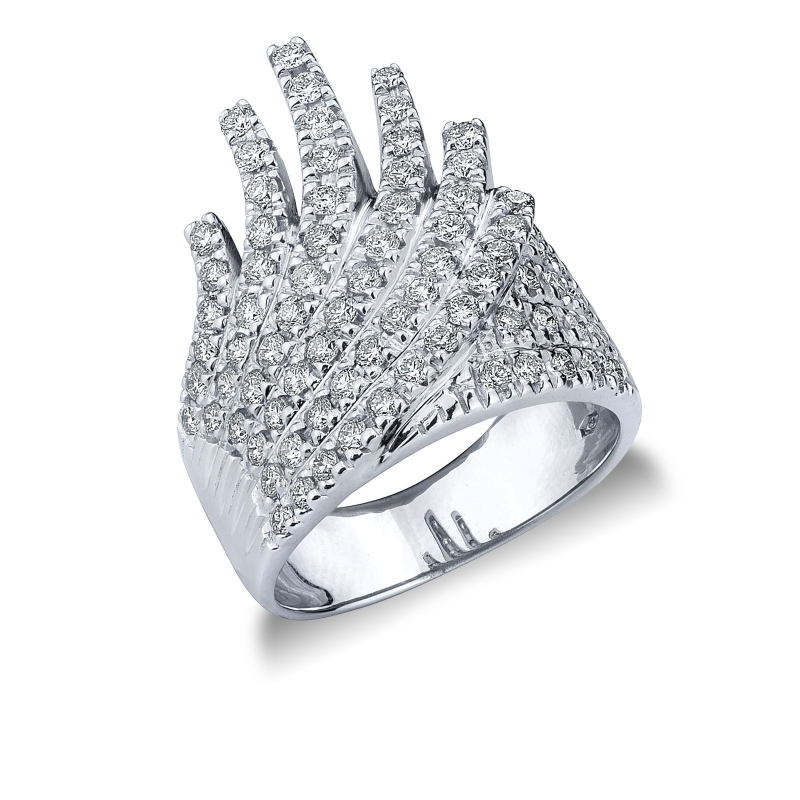 Weißgoldring mit Diamantwelle