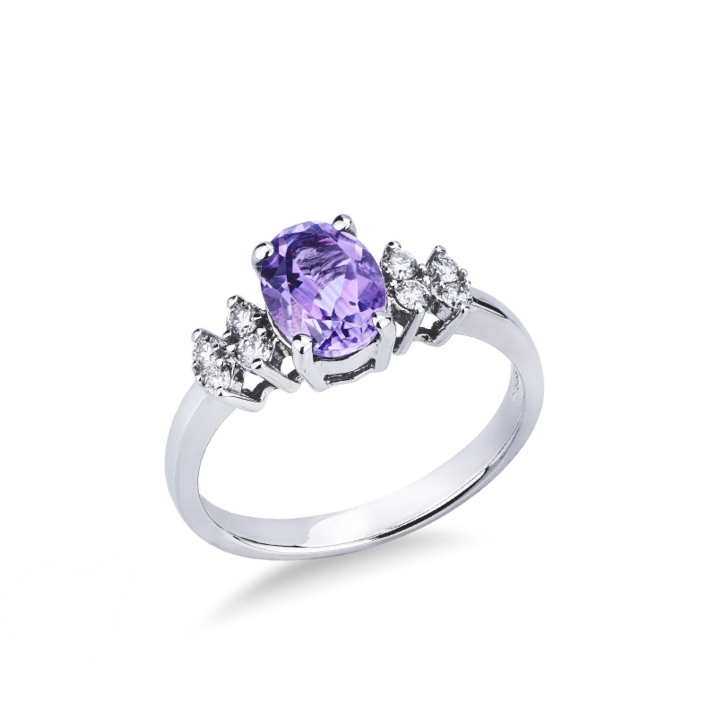 Amethyst Ring mit Brillanten