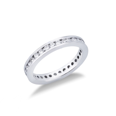 Weißgold Eternity Ring mit Diamanten in einer Kanalfassung