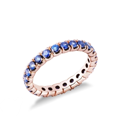 Eternity Ring aus Roségold mit blauen Saphiren