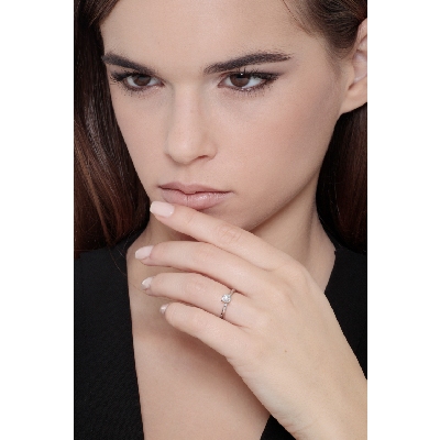 Verlobungsring Weißgold mit Stein Diamant