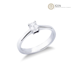 Ring mit Diamant Smaragdschliff 0.50 kt GIA Weißgold 18K