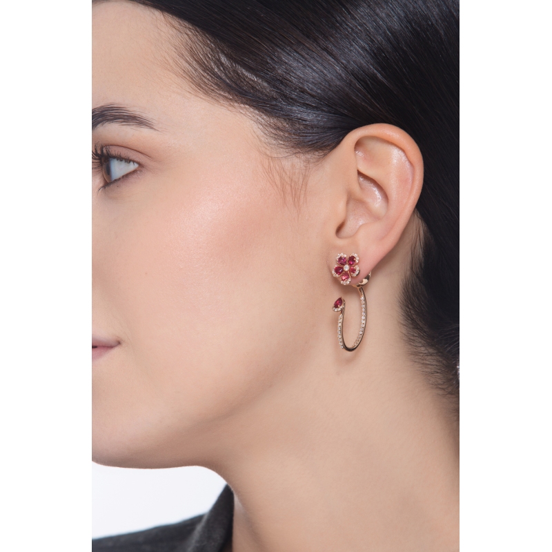 Roségold 18K Blumen Ohrringe mit Rubinen und Diamanten