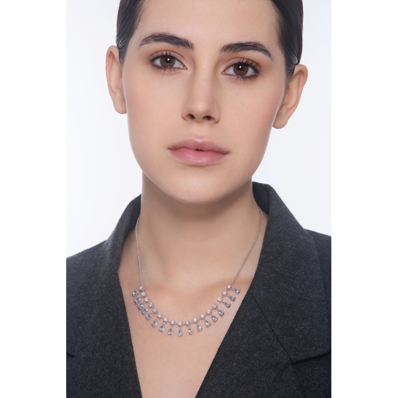 750er Weißgold Aquamarin Kette mit Diamanten