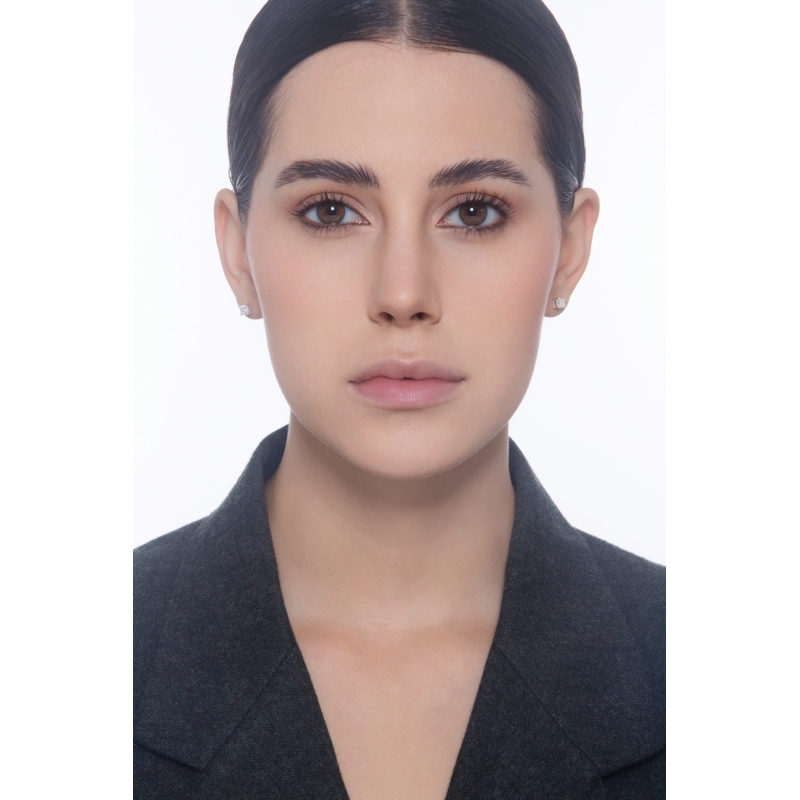 18k Weißgold-Ohrstecker mit GIA-zertifizierten Diamanten