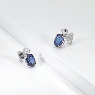 Saphir blau Ohrstecker mit Diamanten Weissgold
