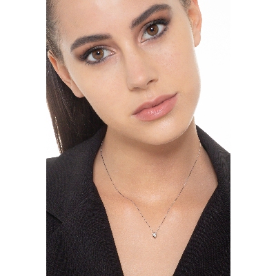 Weißgoldkette mit Diamant-Tropfen-Anhänger 