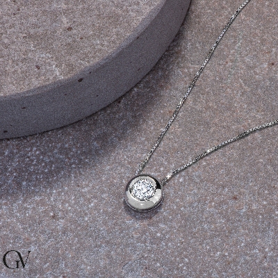 Kette aus Weißgold 750 mit Solitär-Anhänger