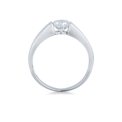 Verlobungsring mit Diamant 0,90 kt in einer Spannfassung