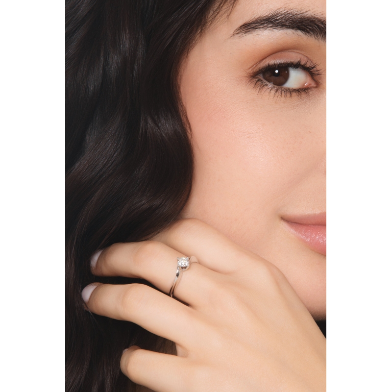 Halbkaräter Verlobungsring in Weißgold 0,50 Karat Diamant