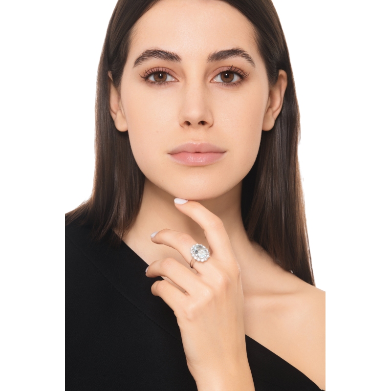 Aquamarin Weißgold Halo Ring mit Diamanten 