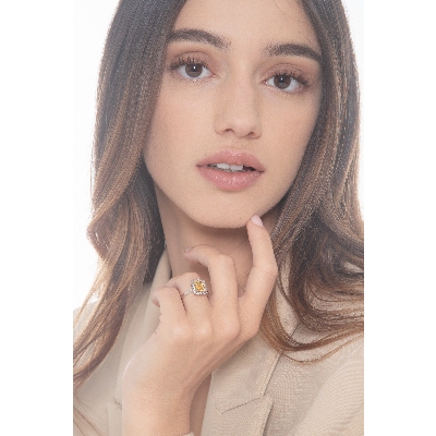 Halo Ring mit Citrin und Diamanten 