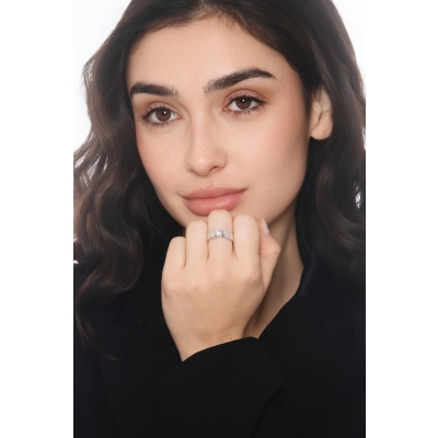 Verlobungsring mit einem Diamanten 0,70 kt Spannfassung 