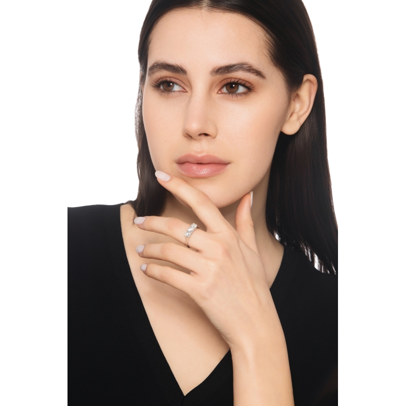 Weißgold 750 Verlobungsring Trilogy Diamanten