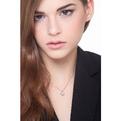 Blumenhalskette aus Weißgold mit Diamanten