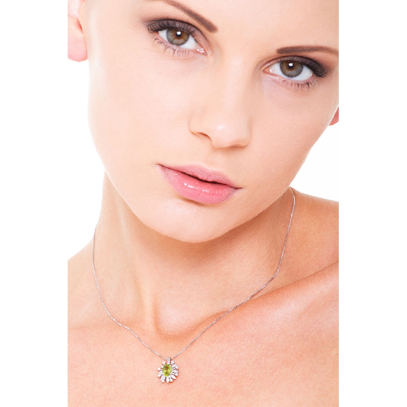 Peridot Anhänger mit Diamanten in Weißgold Kette 