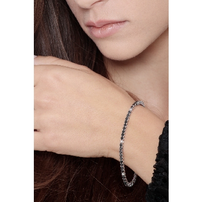 Weißgold 750 Tennisarmband mit schwarzen und weißen Diamanten