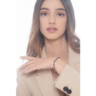 Damenarmband Weißgold mit blauen Saphiren und Diamanten