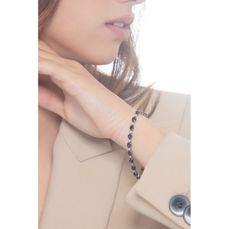 Damenarmband Weißgold mit blauen Saphiren und Diamanten