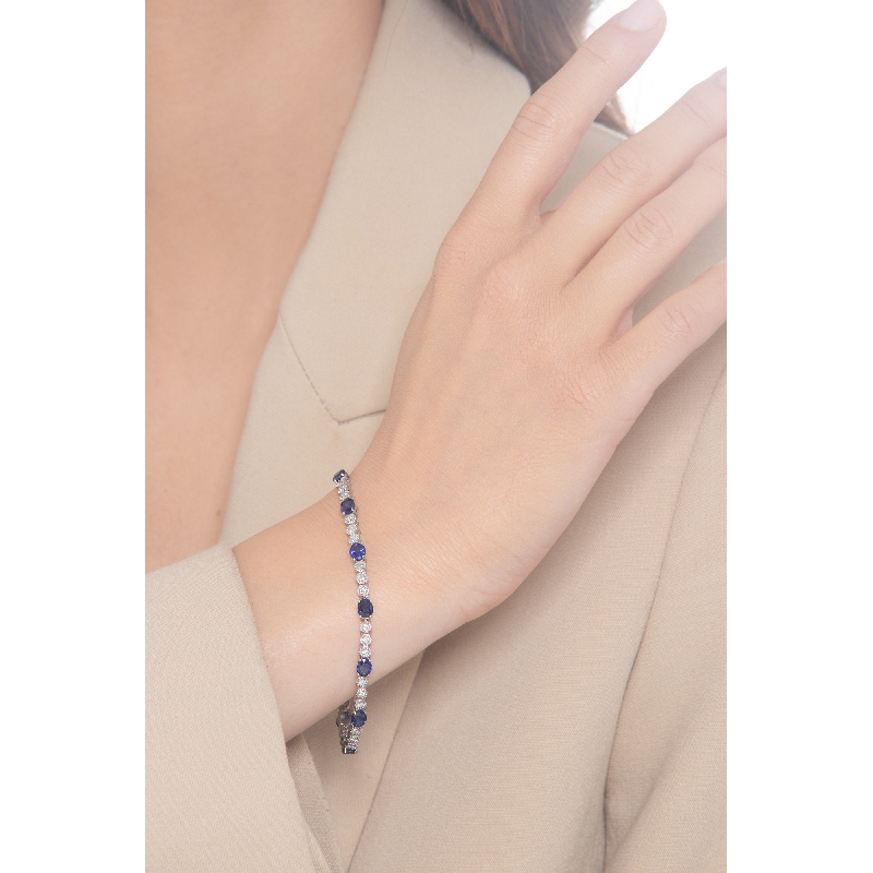 Damenarmband Weißgold mit blauen Saphiren und Brillanten 