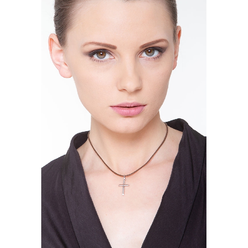 Kreuzanhänger aus Weißgold 18K